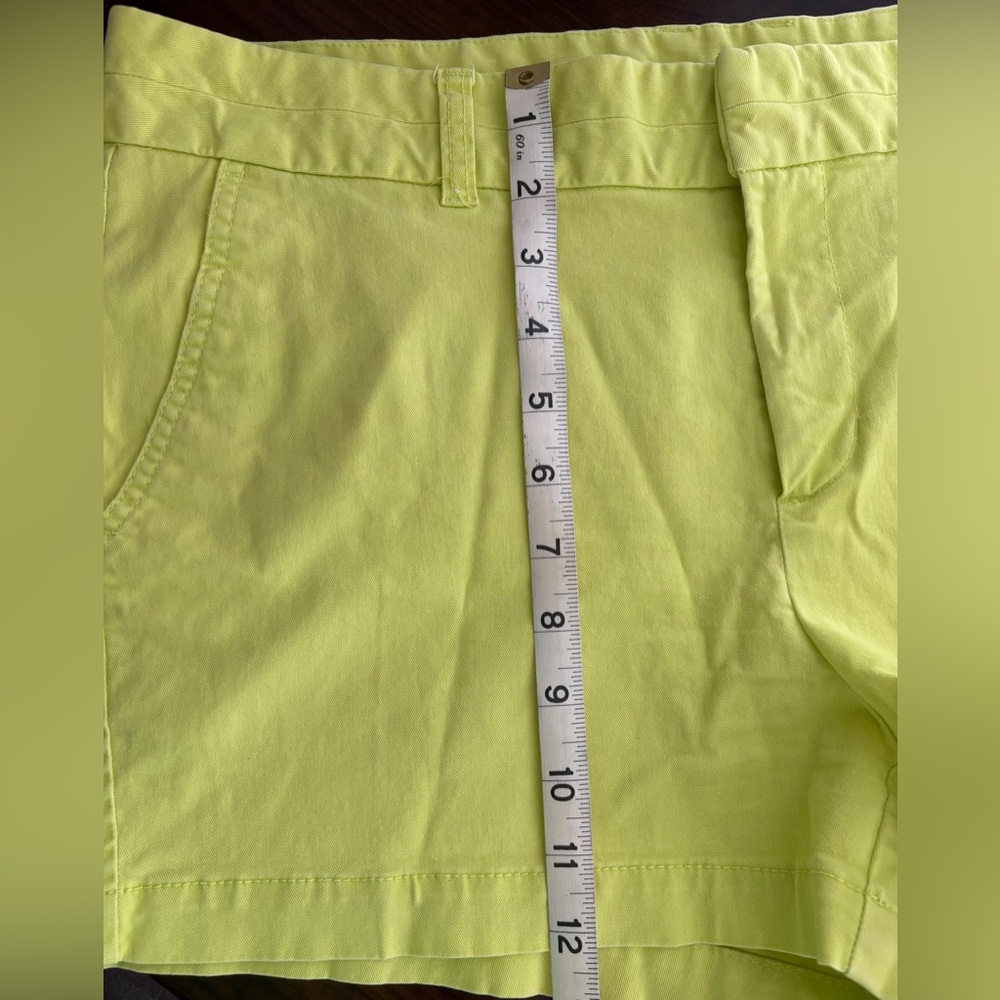 GAP green Women’s Bermuda Shorts - Picture 5 of 7